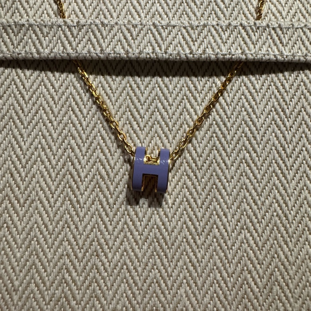 NWT Hermès Purple and Gold Necklace